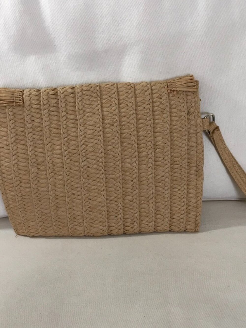 Straw Envelope Clutch Tan Purse NWOT - Picture 2 of 5